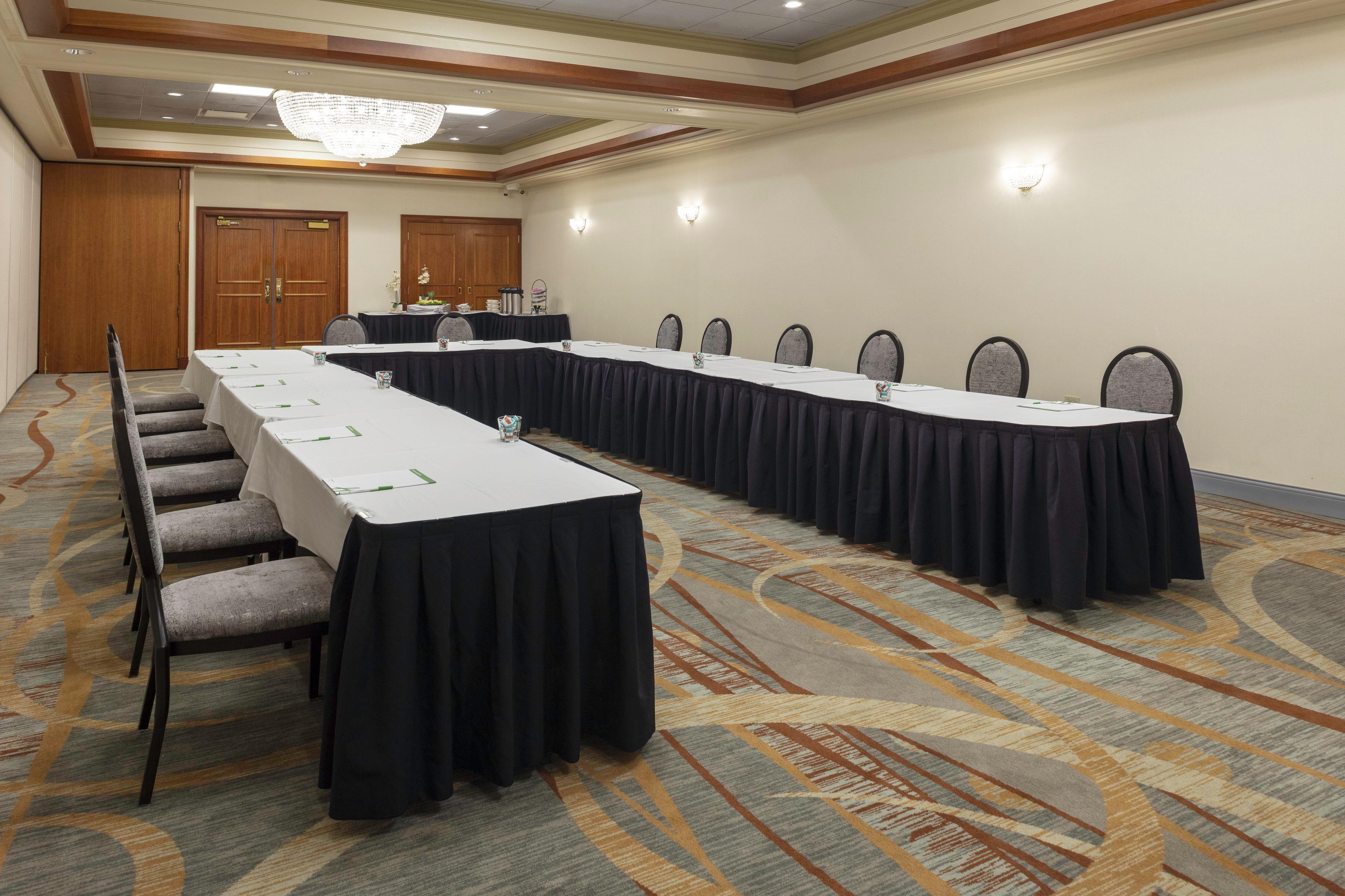 Holiday Inn Chicago Sw-Countryside Confctr By Ihg Ngoại thất bức ảnh