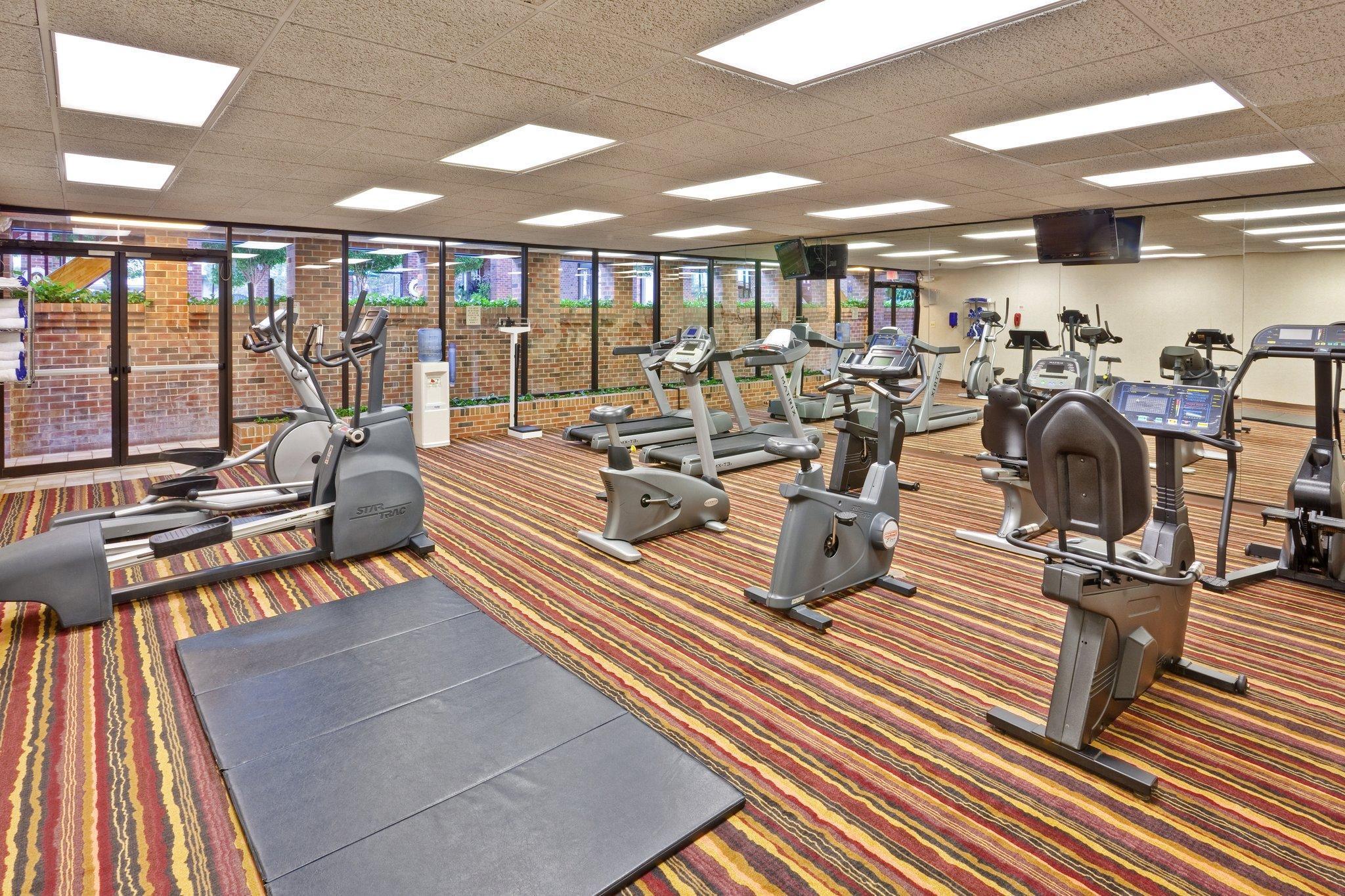 Holiday Inn Chicago Sw-Countryside Confctr By Ihg Ngoại thất bức ảnh
